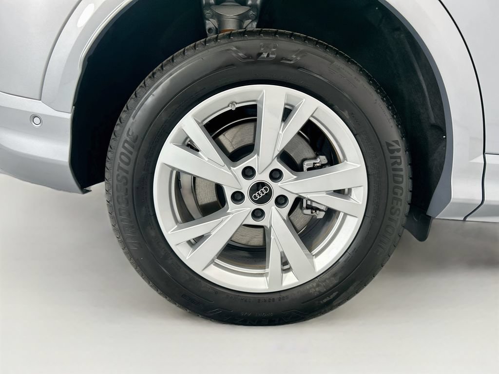 New 2026 Audi Q5 Premium AWD/4WD image 32