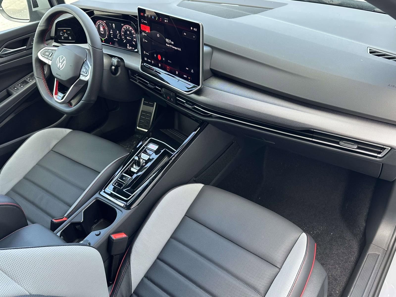 New 2026 Volkswagen GTI SE image 12