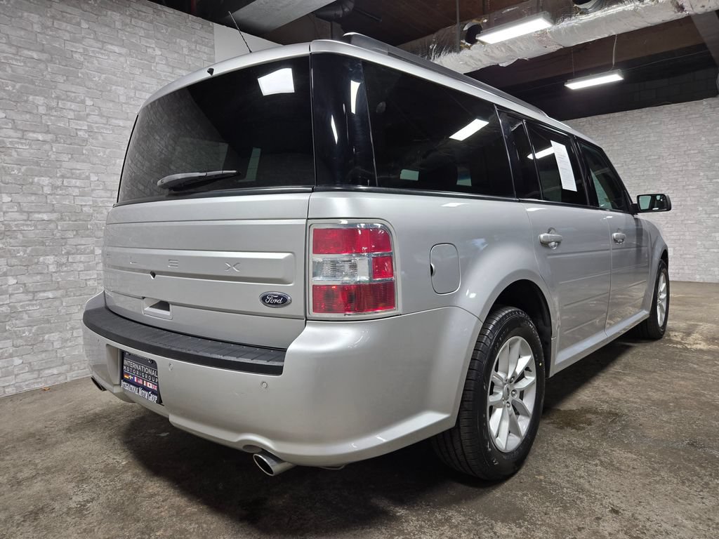 Used 2019 Ford Flex SE FWD image 38