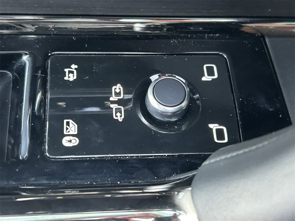 Used 2024 Land Rover Range Rover Sport Dynamic SE image 29