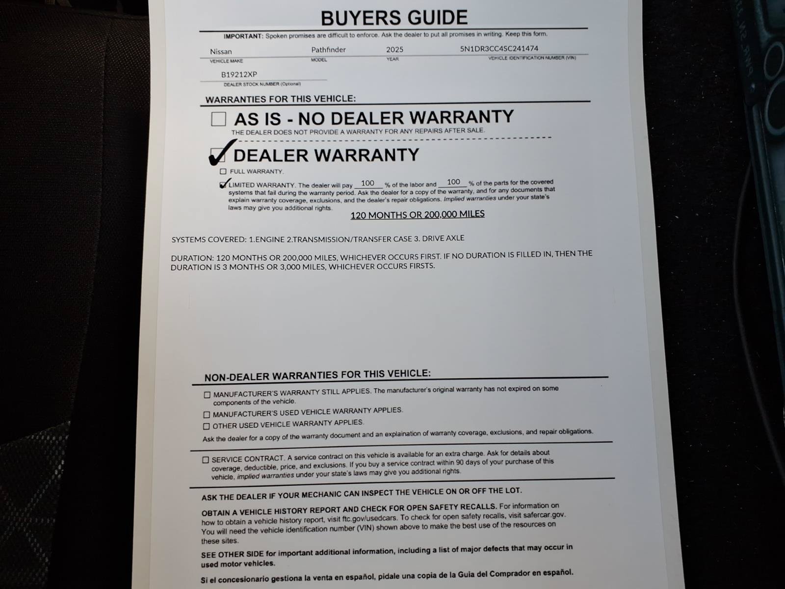 Used 2025 Nissan Pathfinder SL AWD/4WD image 39