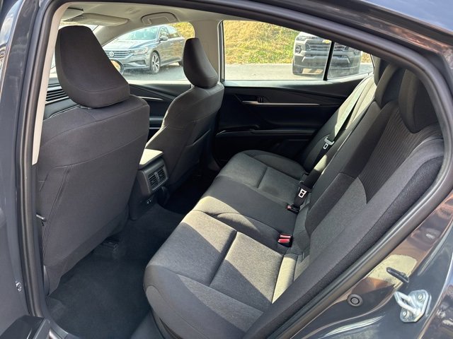 Used 2025 Toyota Camry LE image 17
