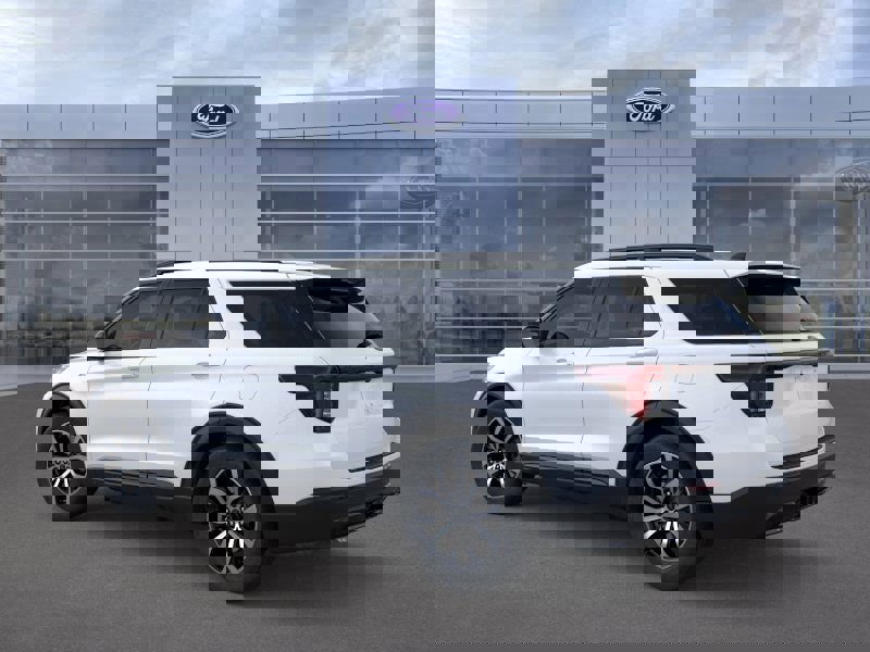 New 2026 Ford Explorer ST-Line w/ Premium Package image 4