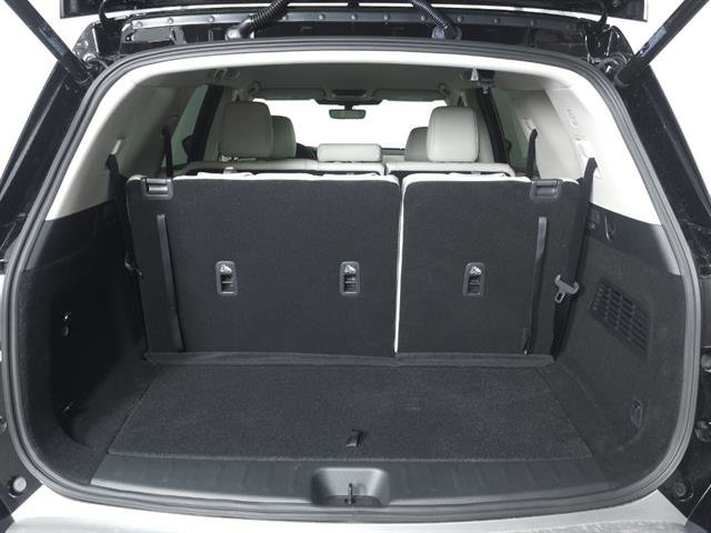 New 2025 Nissan Pathfinder SL AWD/4WD image 18