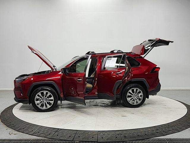 Used 2024 Toyota RAV4 Limited w/ Advanced Technology Package image 12
