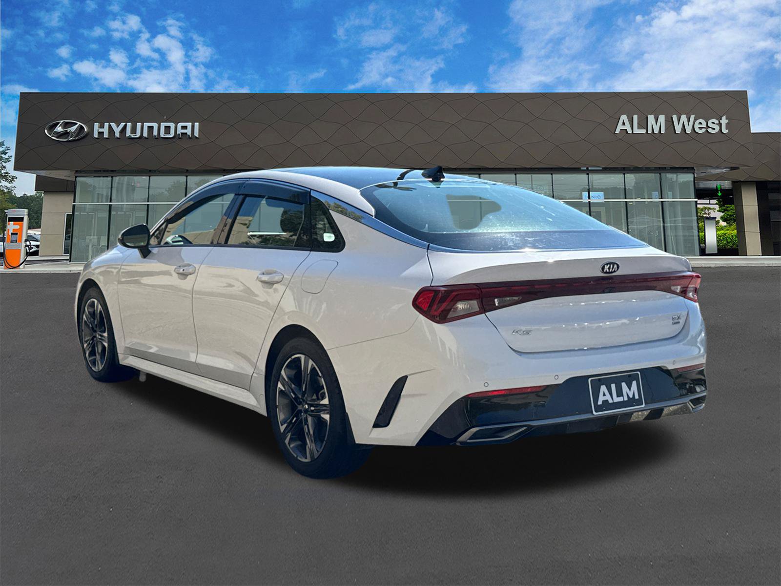 Used 2021 Kia K5 EX FWD image 7