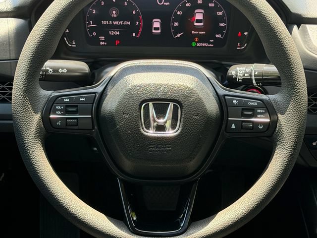 Used 2025 Honda Accord SE image 15
