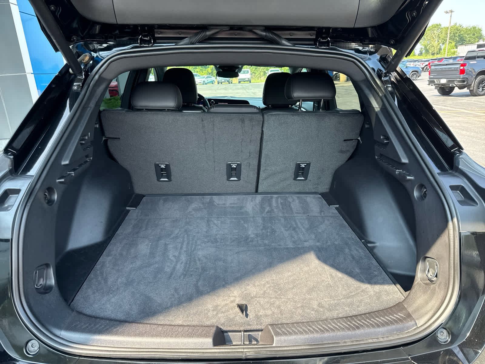 Certified 2024 Chevrolet Equinox EV RS image 14