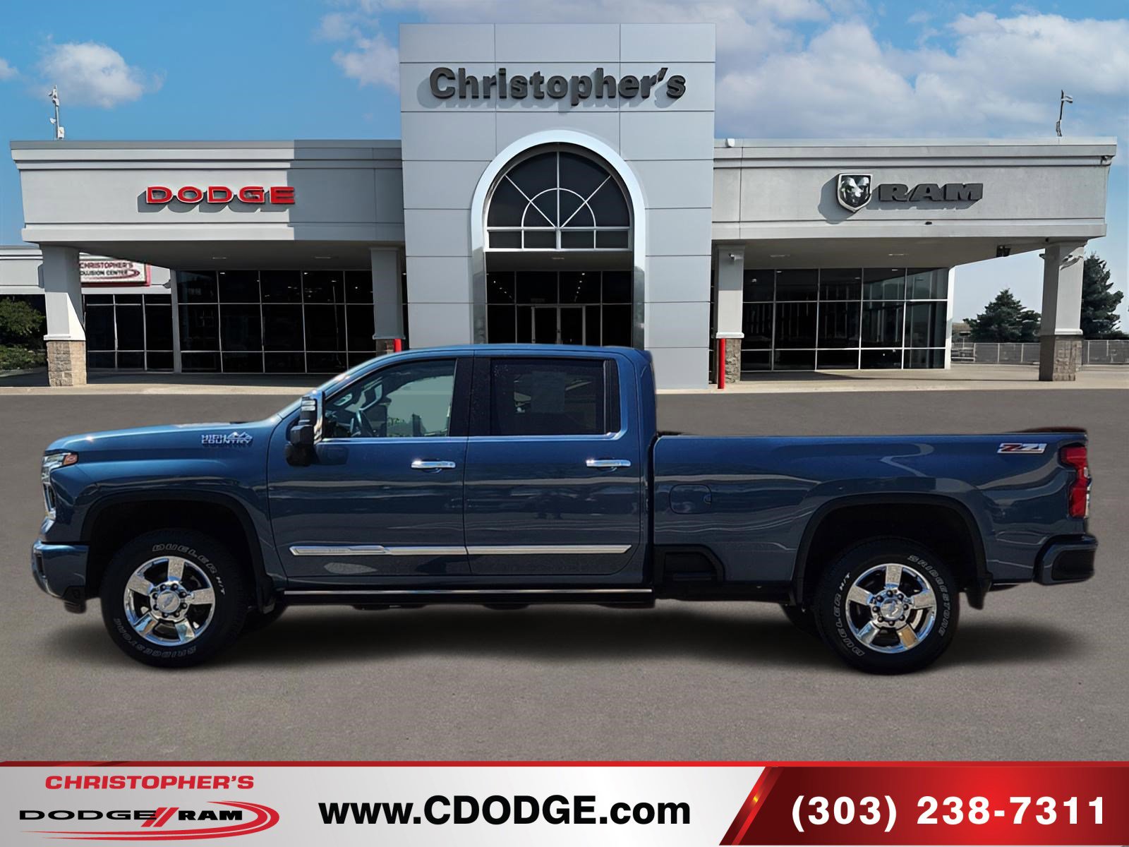 Used 2024 Chevrolet Silverado 2500 High Country w/ High Country Premium Package AWD/4WD image 6