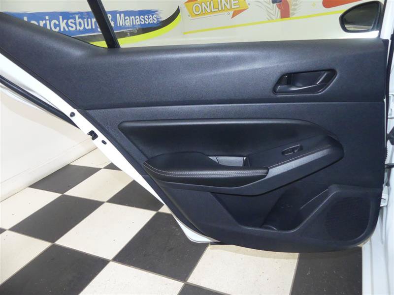 Used 2025 Nissan Altima 2.5 SV FWD image 24