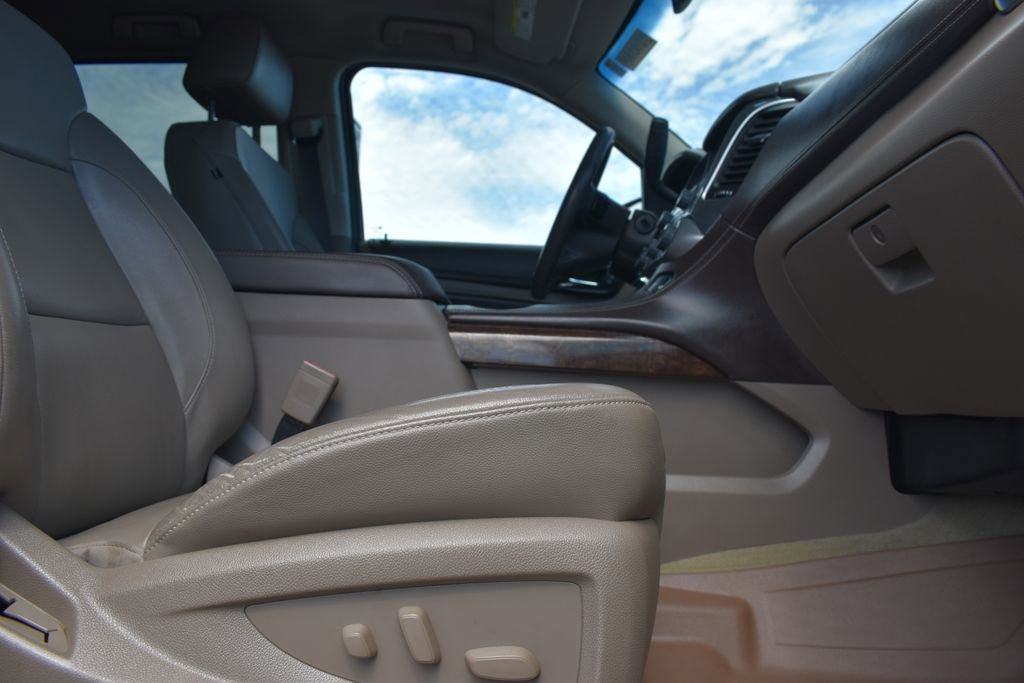 Used 2017 Chevrolet Tahoe LT image 11