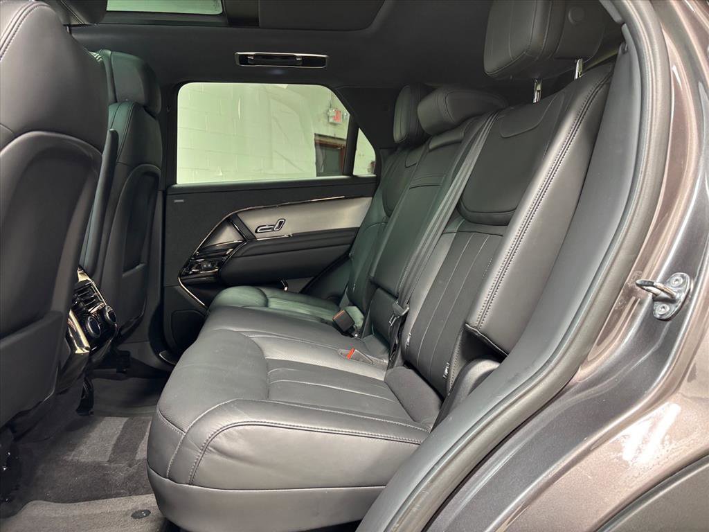 Used 2024 Land Rover Range Rover Sport SE image 29