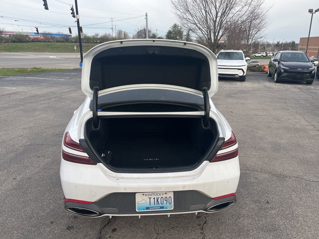 Used 2024 Genesis G70 3.3T Advanced image 11