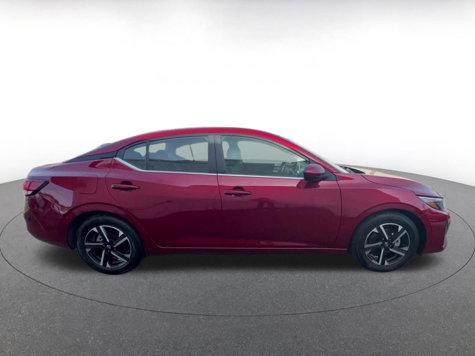 Used 2024 Nissan Sentra SV FWD image 16