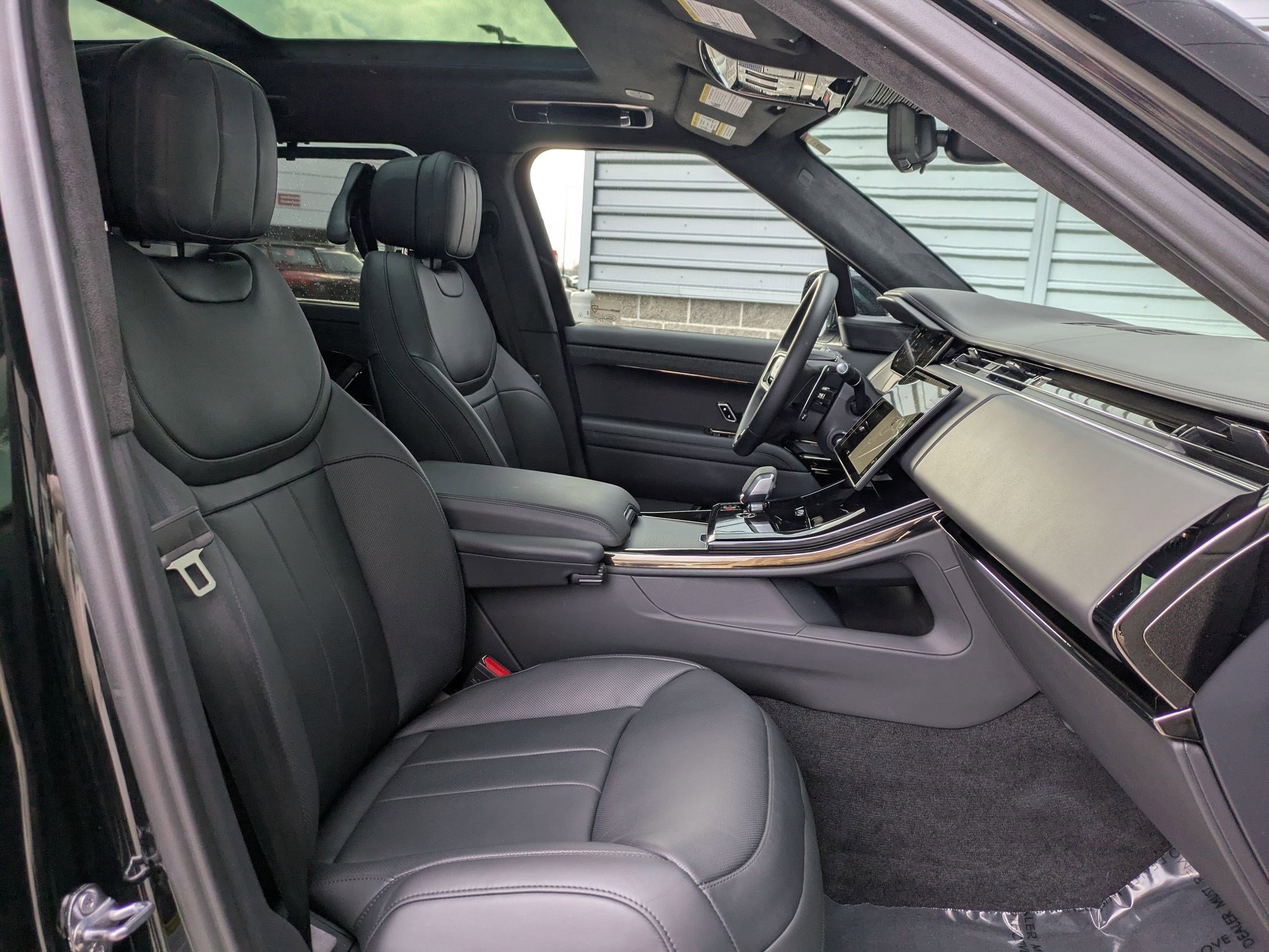 Used 2025 Land Rover Range Rover Sport Autobiography image 30