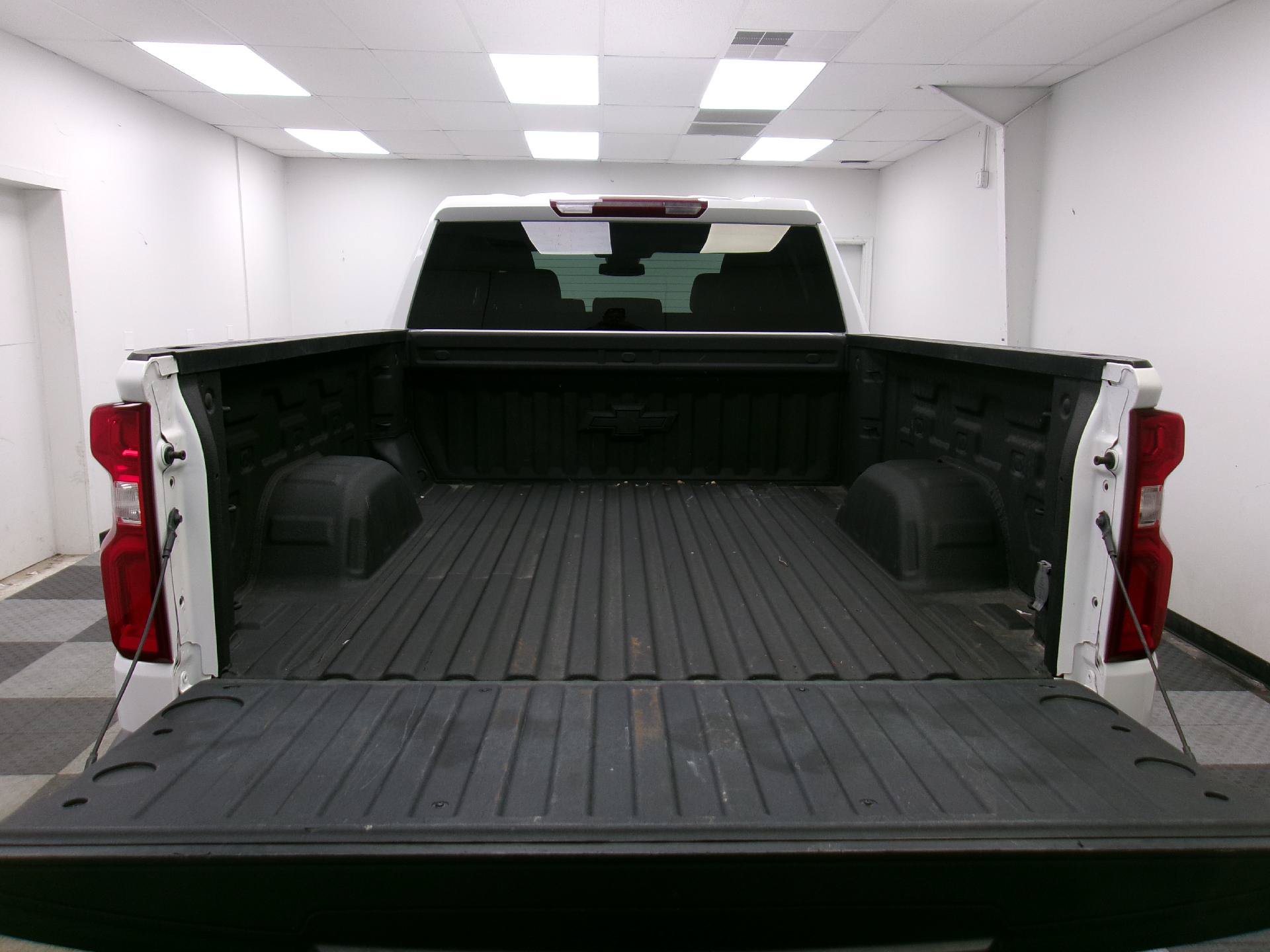 Used 2022 Chevrolet Silverado 1500 LTZ w/ Max Trailering Package AWD/4WD image 12