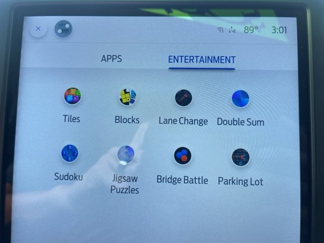 New 2024 Ford Edge SE w/ Black Appearance Package image 43