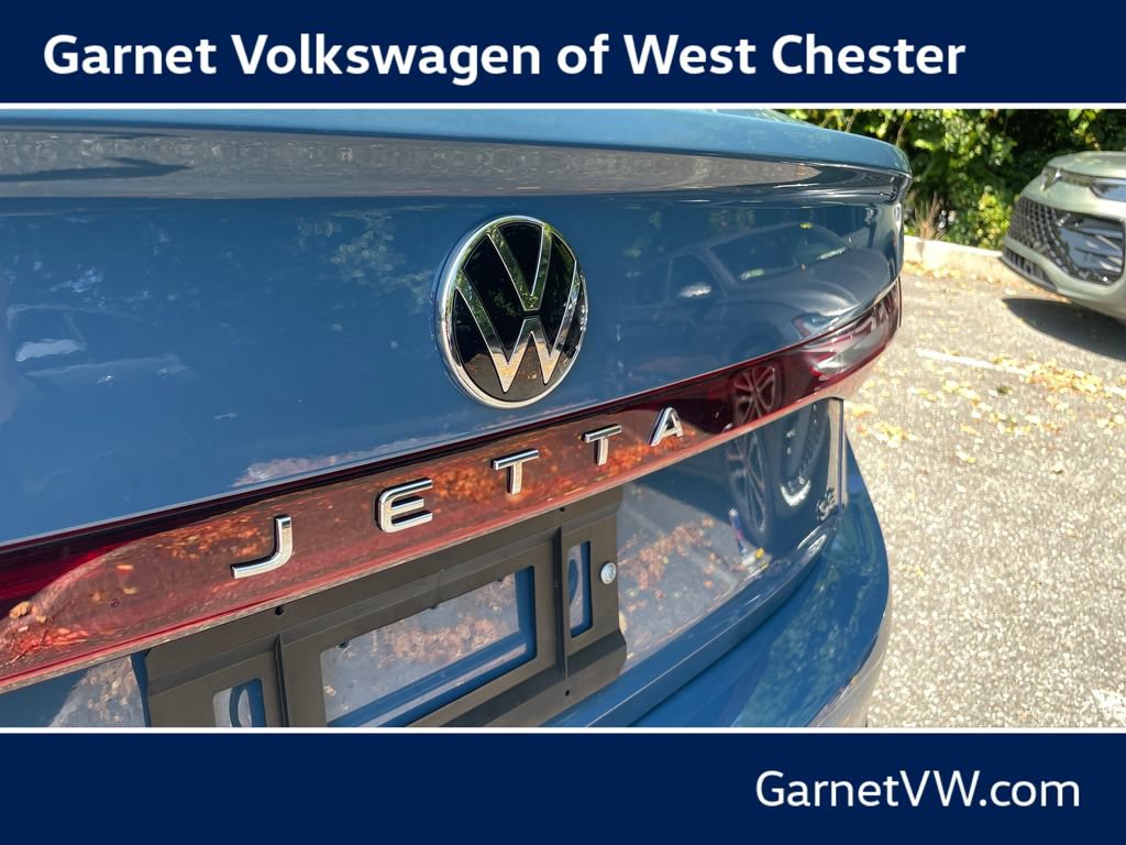 New 2026 Volkswagen Jetta SE FWD image 32