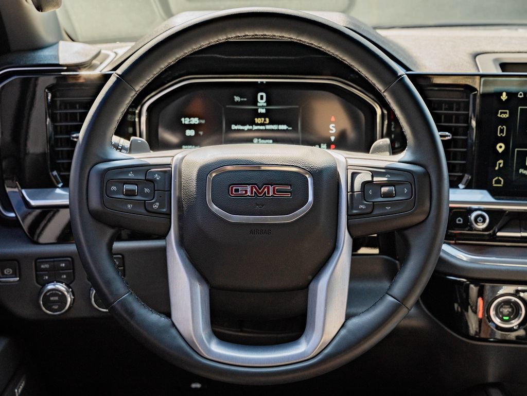 Used 2023 GMC Sierra 1500 SLT w/ SLT Premium Package AWD/4WD image 41
