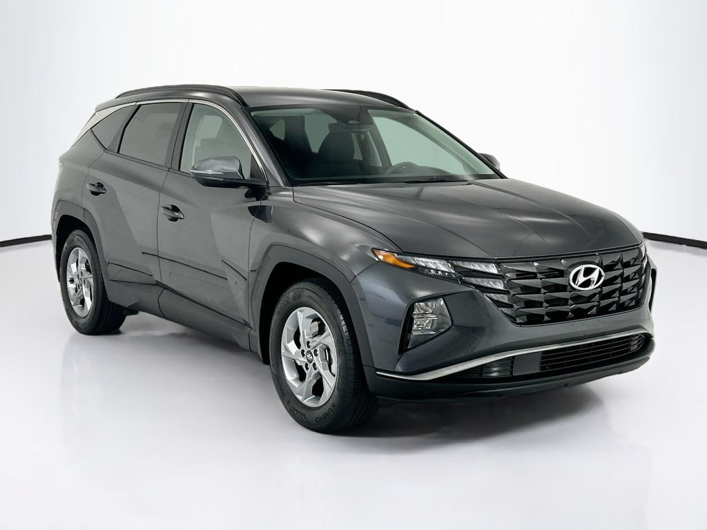 Used 2023 Hyundai Tucson SEL FWD image 3
