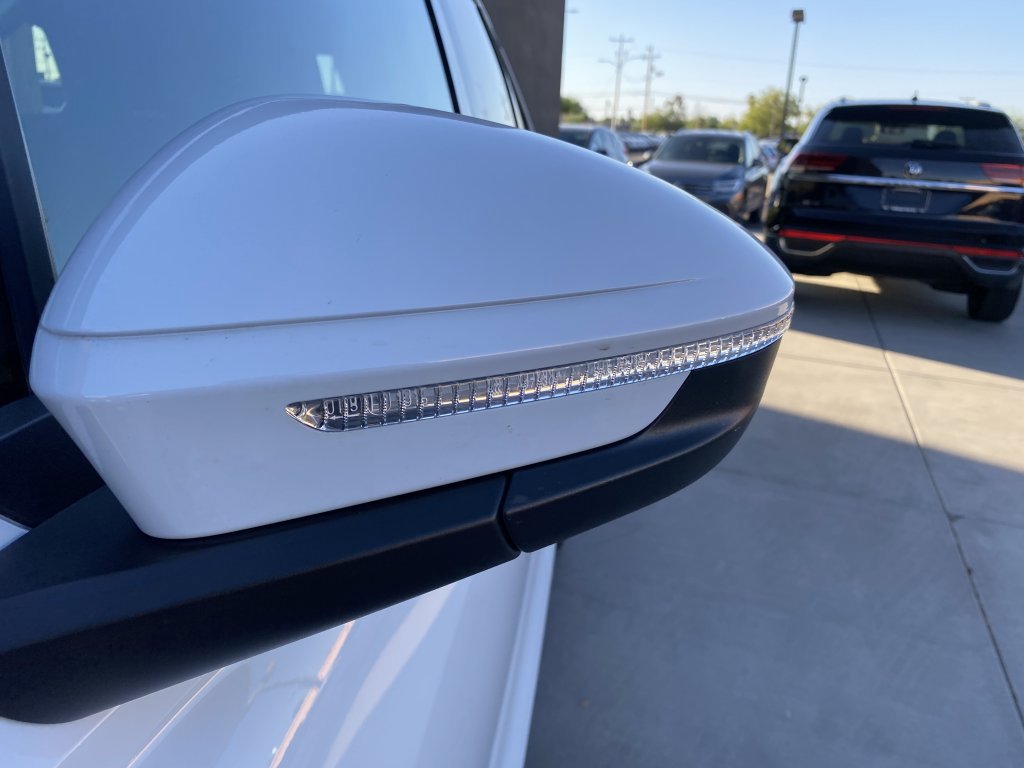 Used 2022 Audi Q4 e-tron Premium Plus image 10