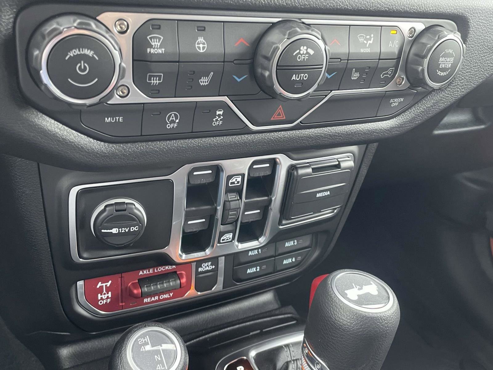 New 2025 Jeep Wrangler Willys image 5