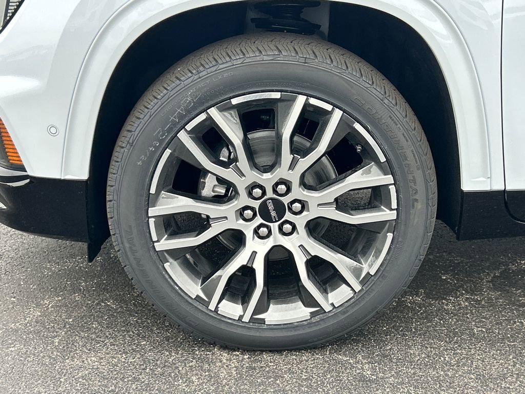 New 2026 GMC Acadia Denali Ultimate AWD/4WD image 12