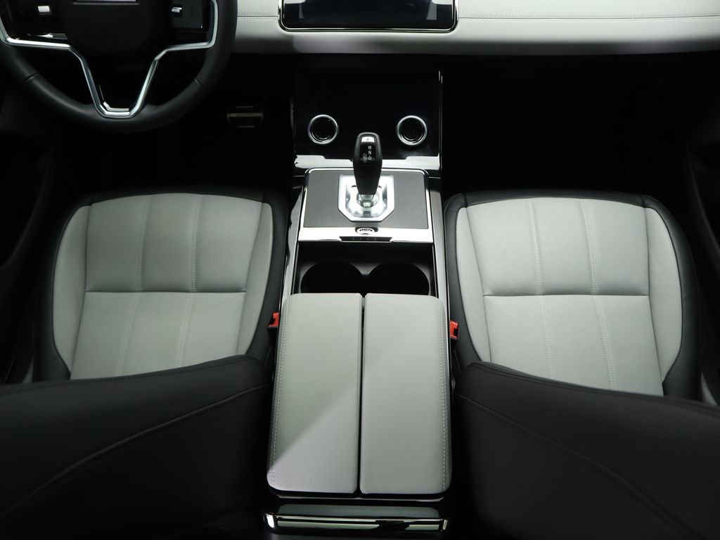 Certified 2023 Land Rover Range Rover Evoque R-Dynamic SE image 16
