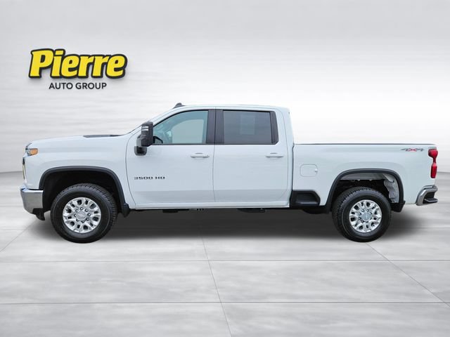 Used 2020 Chevrolet Silverado 3500 LT AWD/4WD image 2