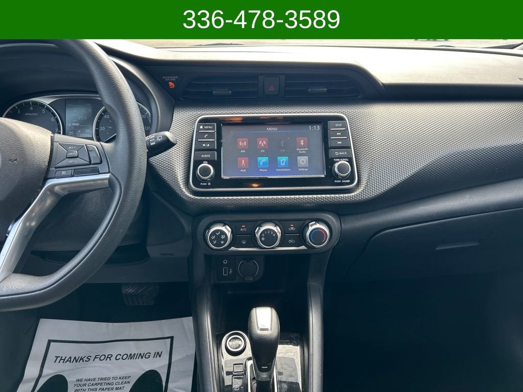 Used 2020 Nissan Kicks S FWD image 17