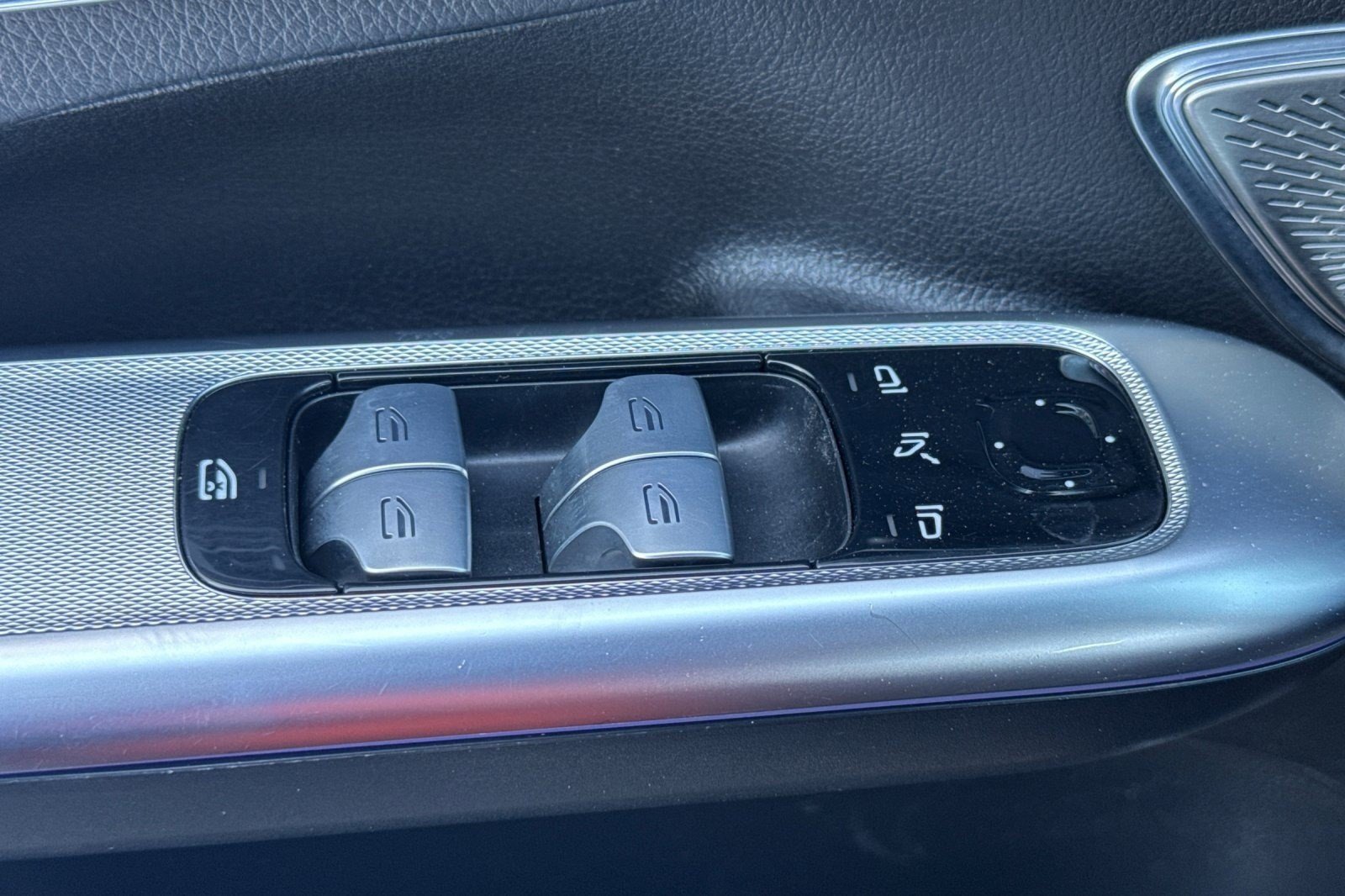 Certified 2023 Mercedes-Benz EQE 350+ 4MATIC SUV image 12