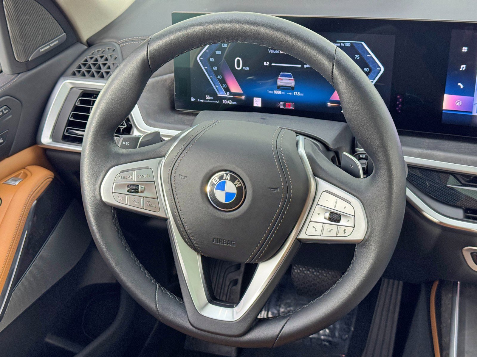 Used 2023 BMW X7 xDrive40i w/ Premium Package image 21