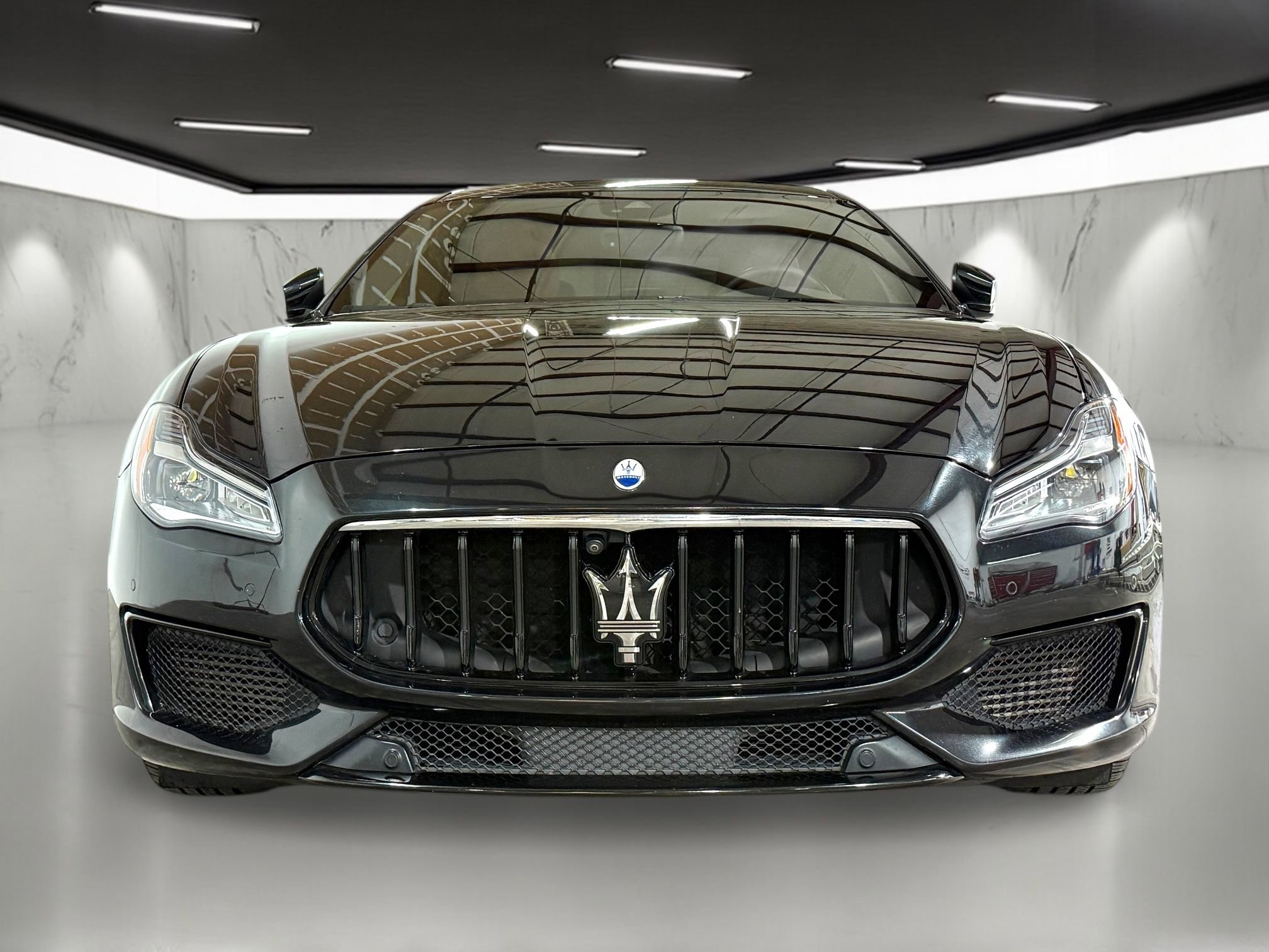 Used 2022 Maserati Quattroporte Modena image 6