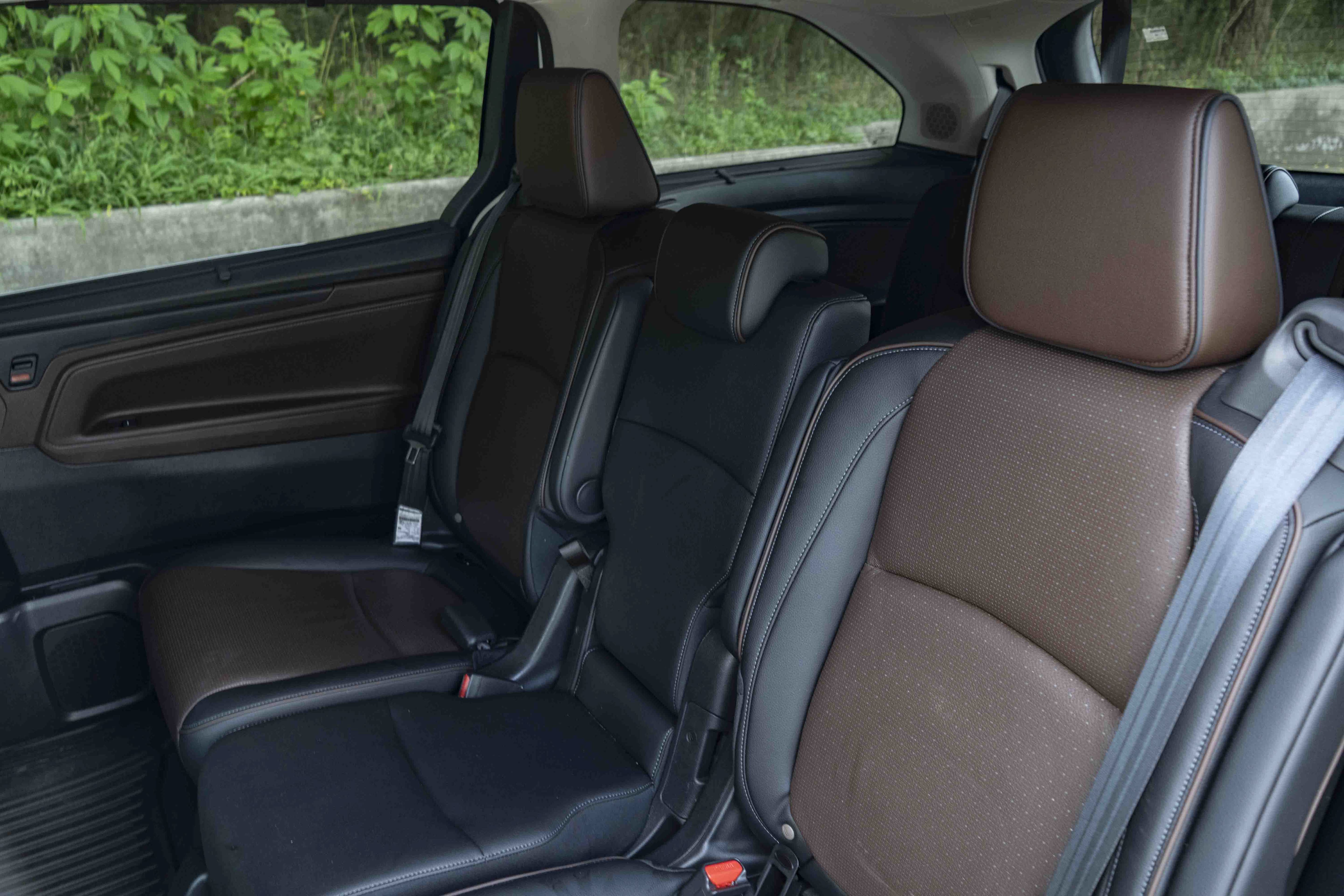 Certified 2025 Honda Odyssey Elite image 18