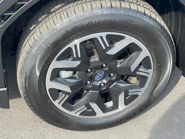 Certified 2025 Subaru Forester Premium image 25