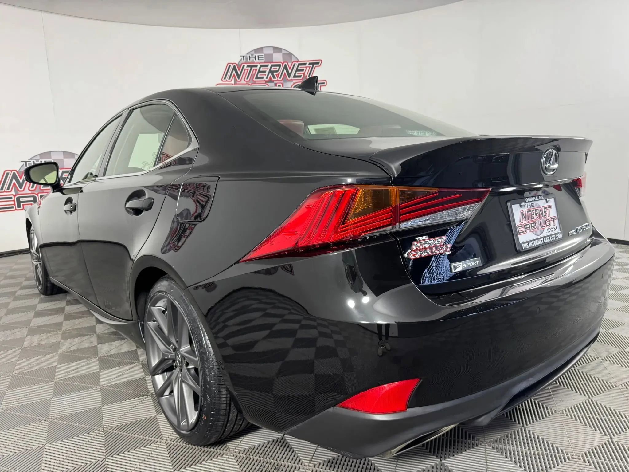 Used 2020 Lexus IS 300 F Sport w/ F Sport Package image 27