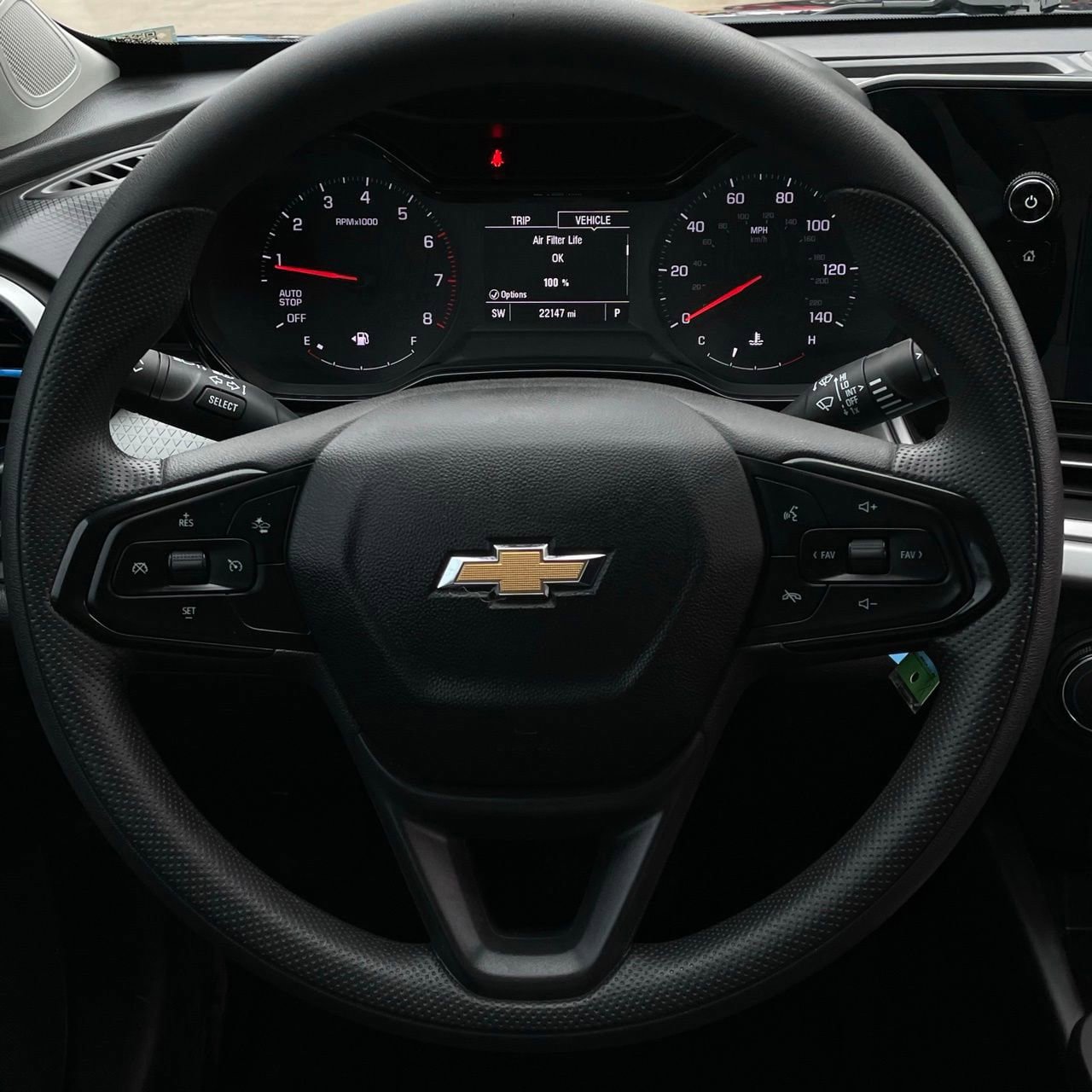Used 2024 Chevrolet Trax LS w/ LS Convenience Package FWD image 12