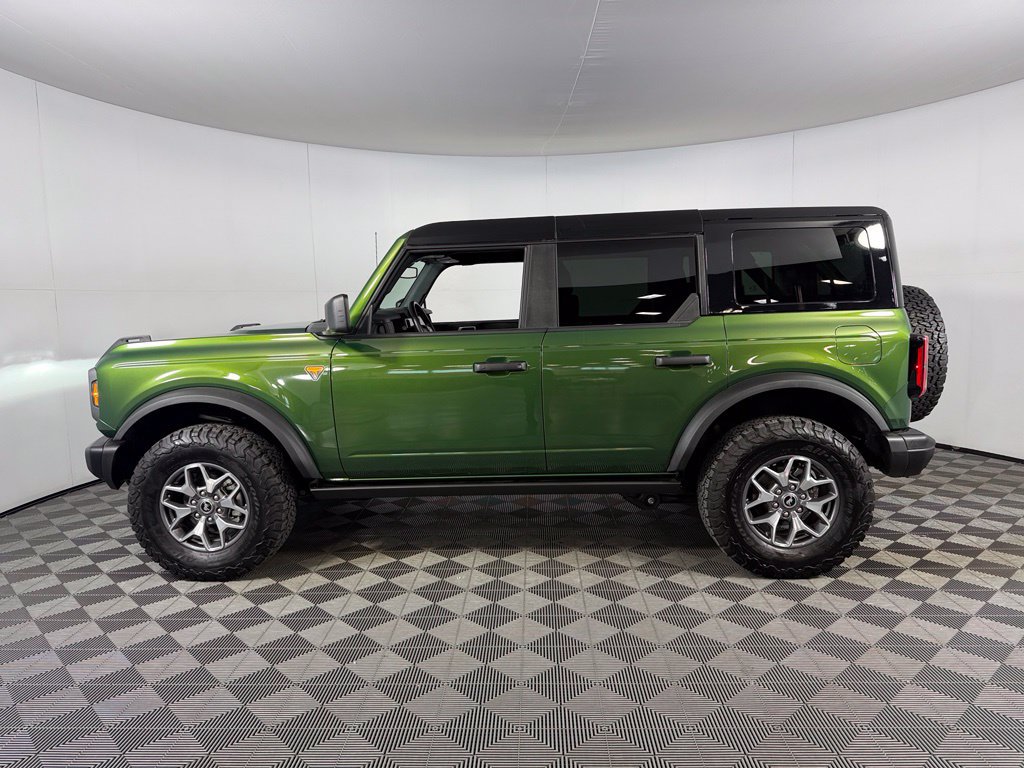 Used 2025 Ford Bronco Badlands AWD/4WD image 10