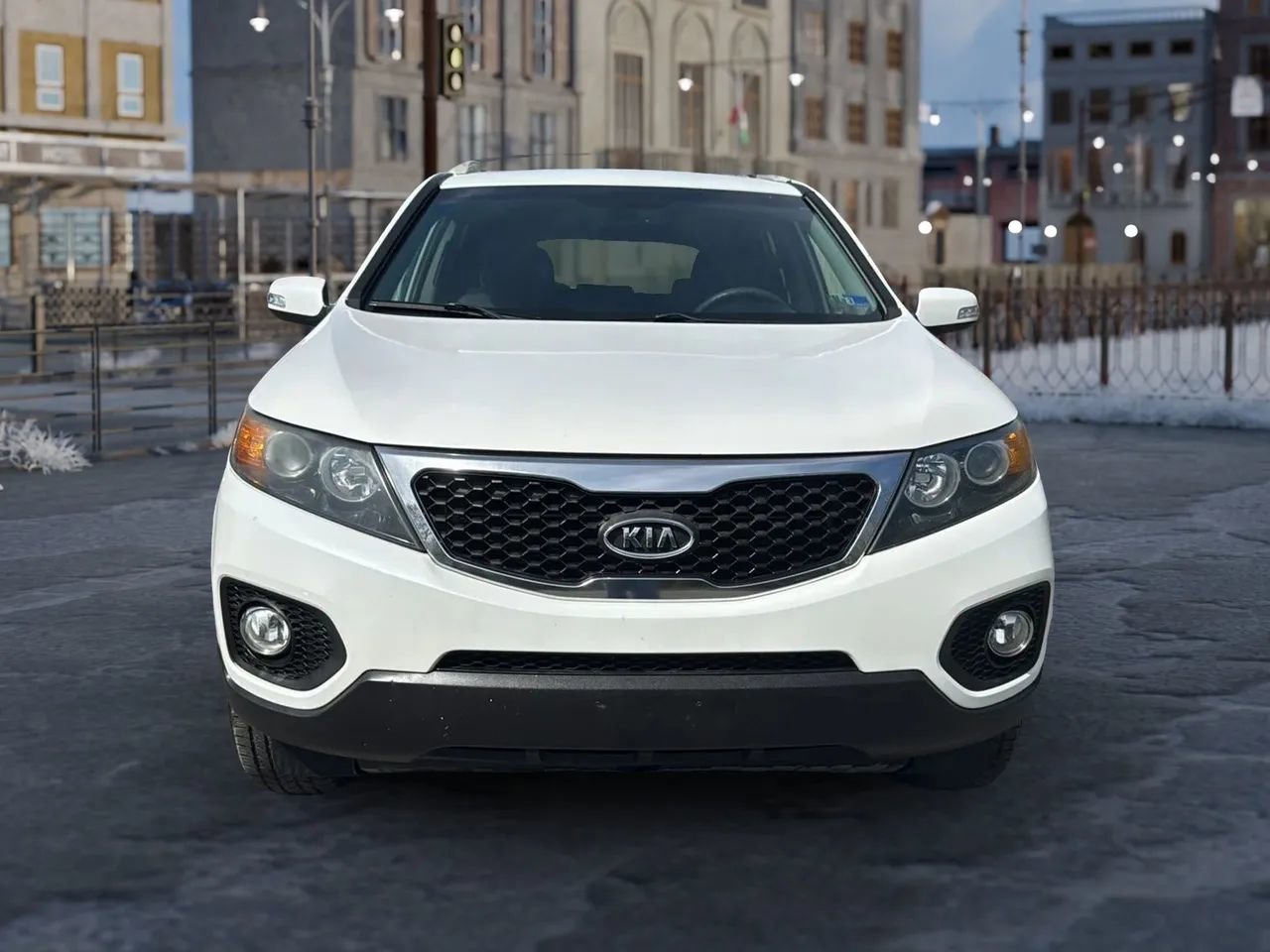 Used 2013 Kia Sorento LX w/ Convenience Pkg image 2