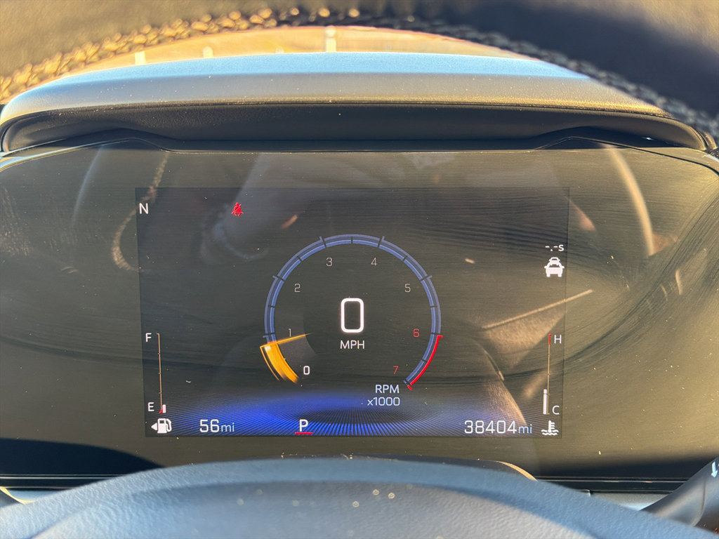 Used 2024 Chevrolet Trax LT w/ Sunroof Package image 31