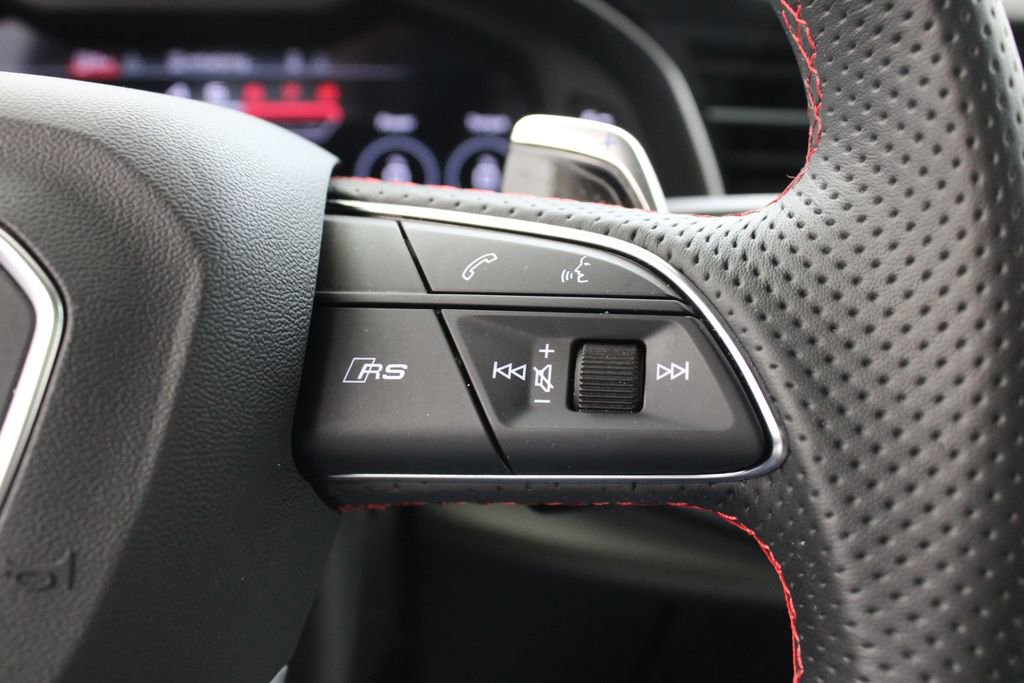 Used 2023 Audi RS Q8 w/ Black Optic Package image 29