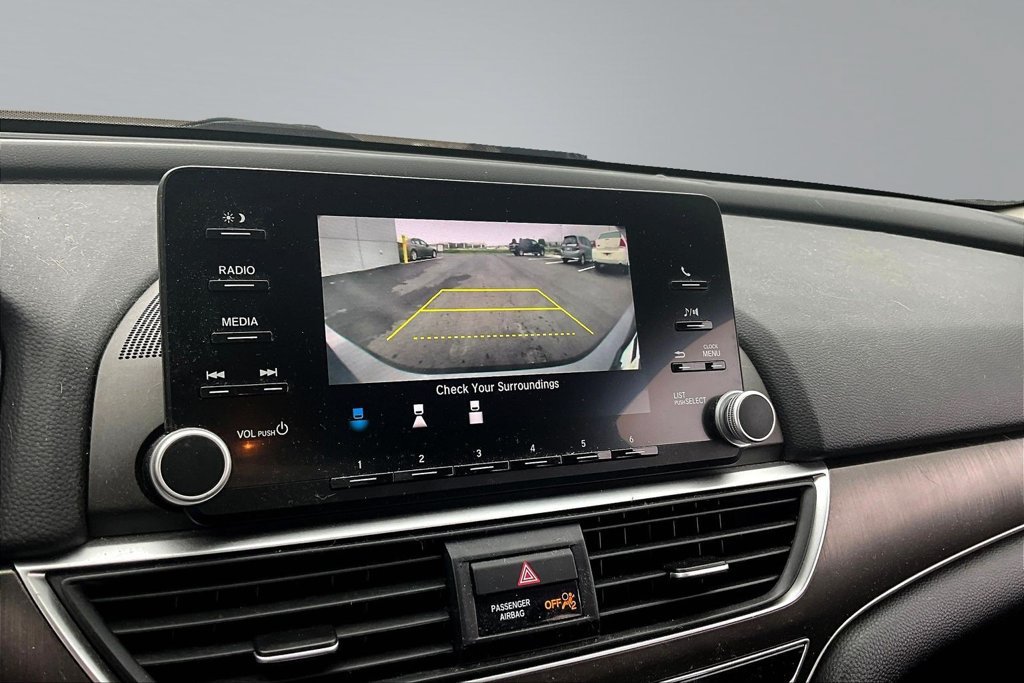 Used 2019 Honda Accord LX image 13