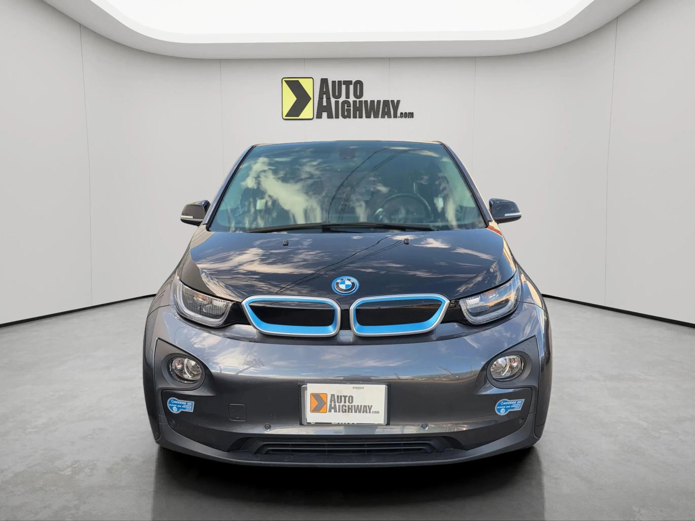 Used 2017 BMW i3 image 8