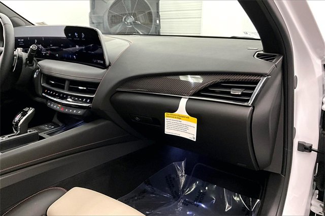 Used 2025 Cadillac CT5 Sport w/ Technology Package image 17