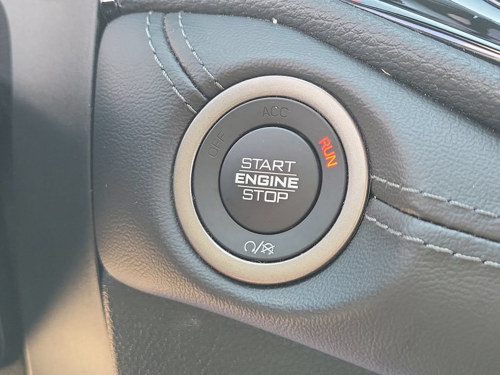 Used 2024 Dodge Durango SXT AWD/4WD image 27