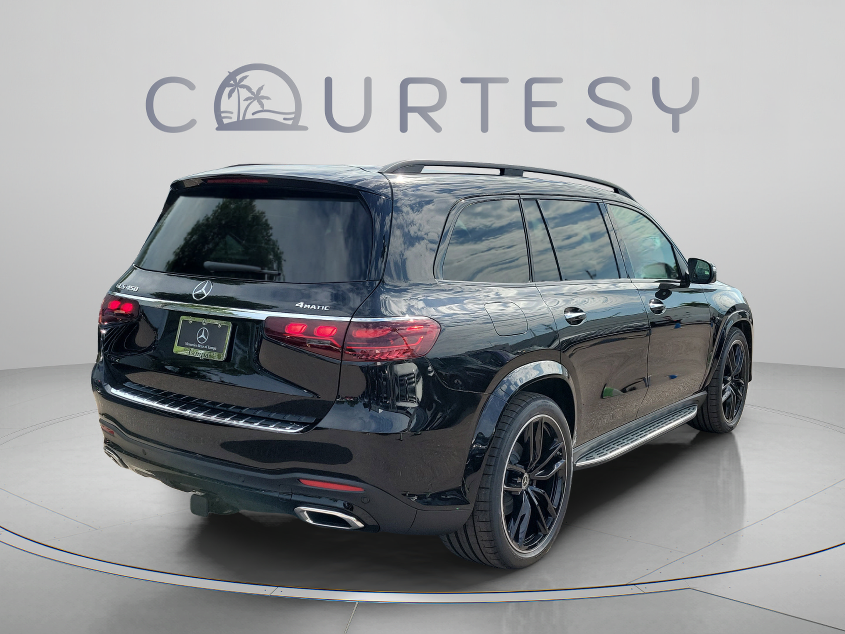 New 2026 Mercedes-Benz GLS 450 4MATIC image 3
