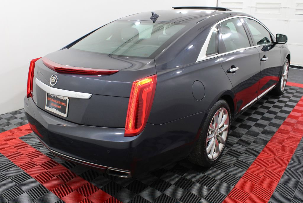Used 2013 Cadillac XTS Luxury w/ Driver Awareness Package image 7