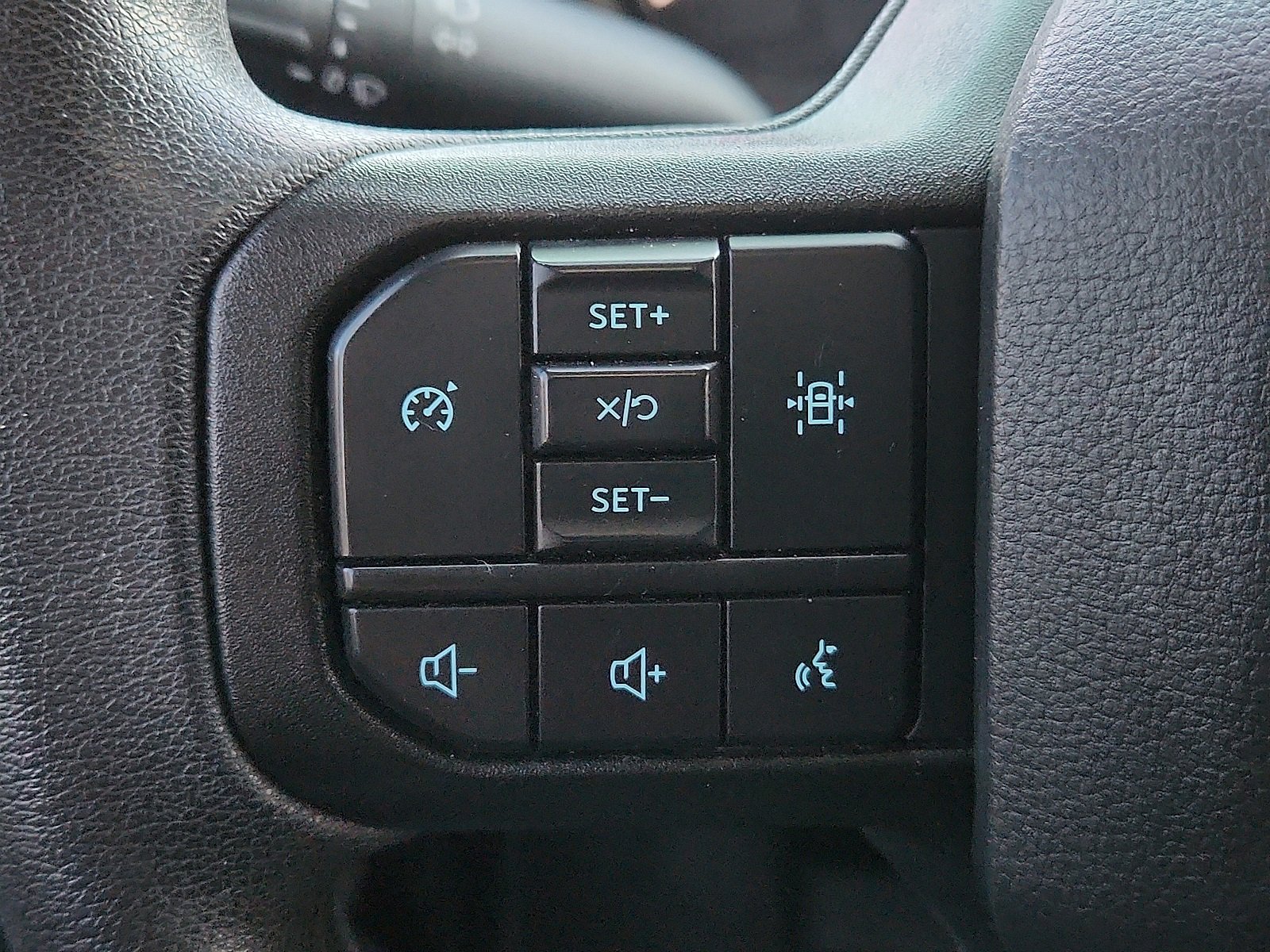 Used 2022 Ford F150 XLT image 16