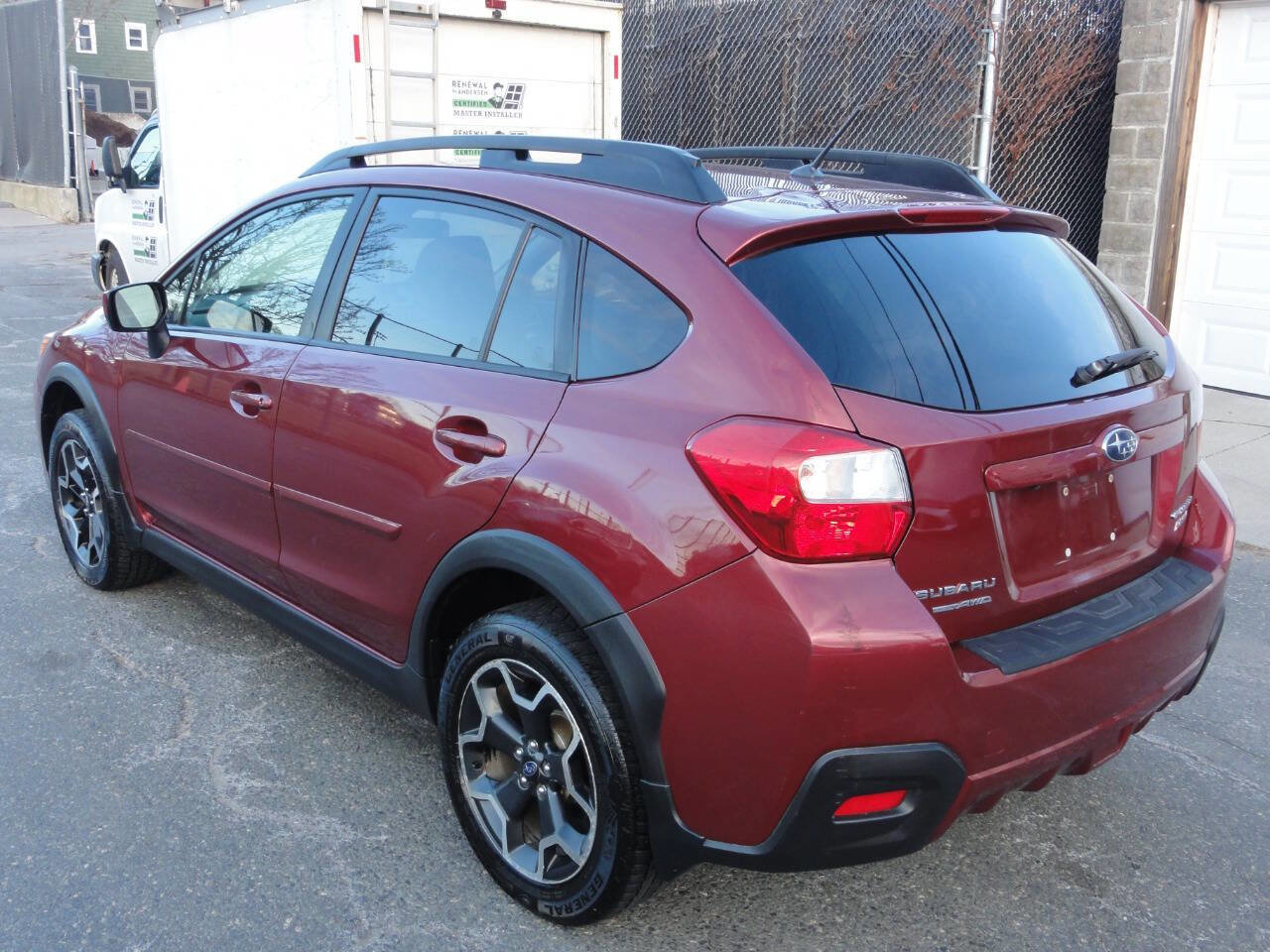 Used 2017 Subaru Crosstrek 2.0i Premium image 4