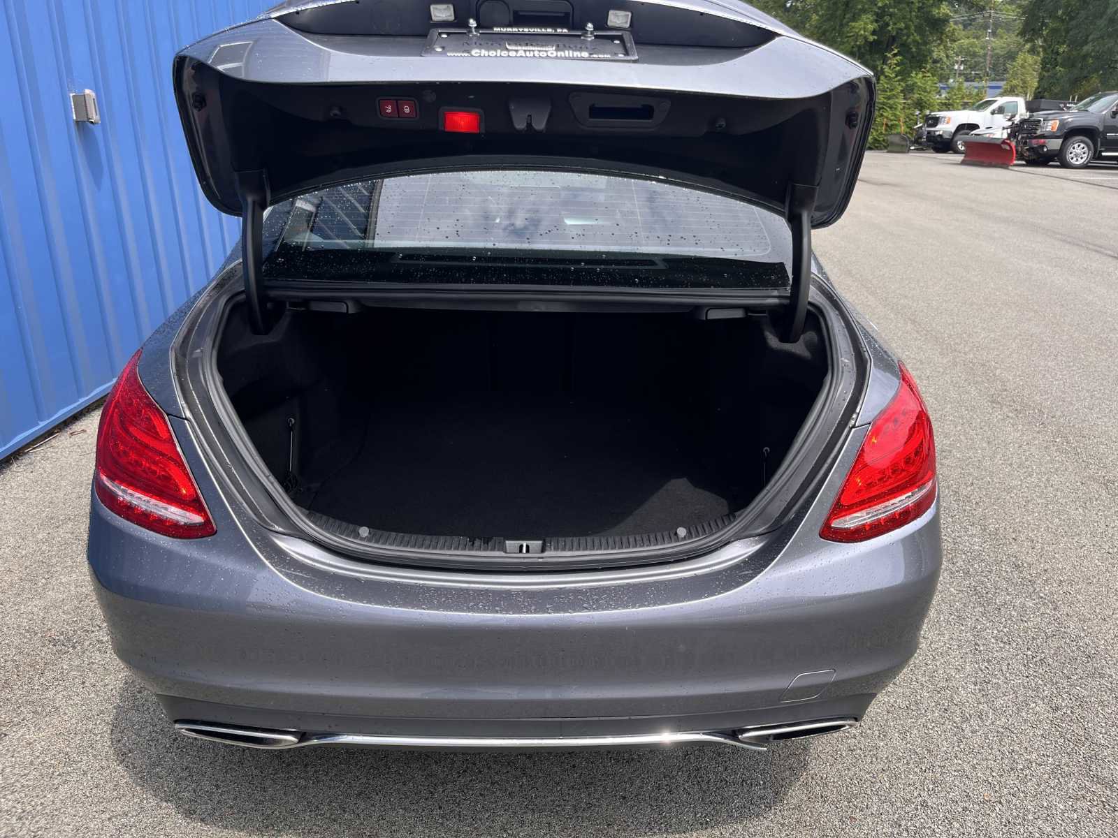 Used 2017 Mercedes-Benz C 300 4MATIC Sedan image 7